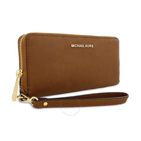 michael kors jet set wallet.